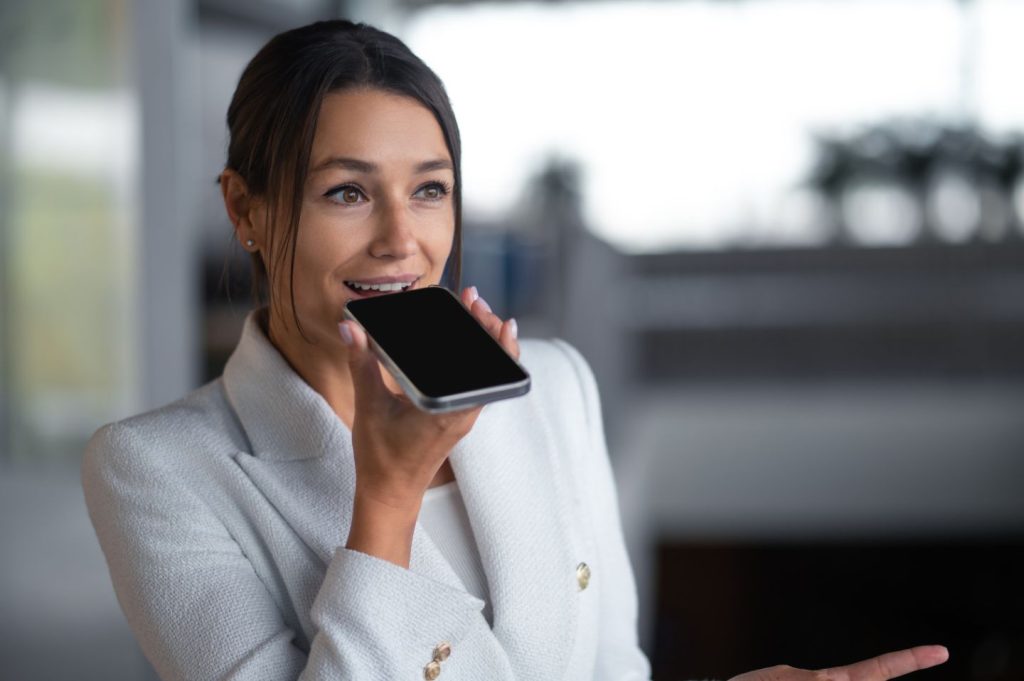 Advantages of Voice Messaging